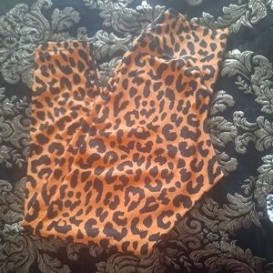 Balance athletica king cheetah leggings